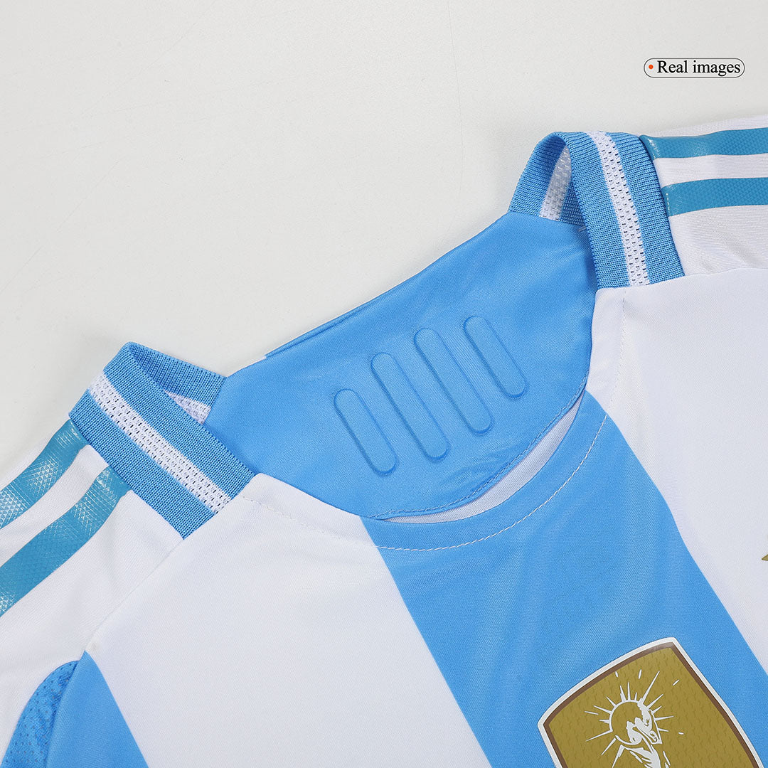 Authentic L.Martínez #22 Argentina Home Soccer Jersey 2024