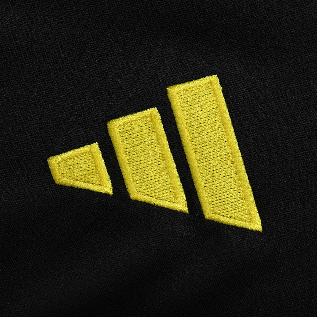 Manchester United 1/4 Zip Tracksuit 2025/26 Kids Black