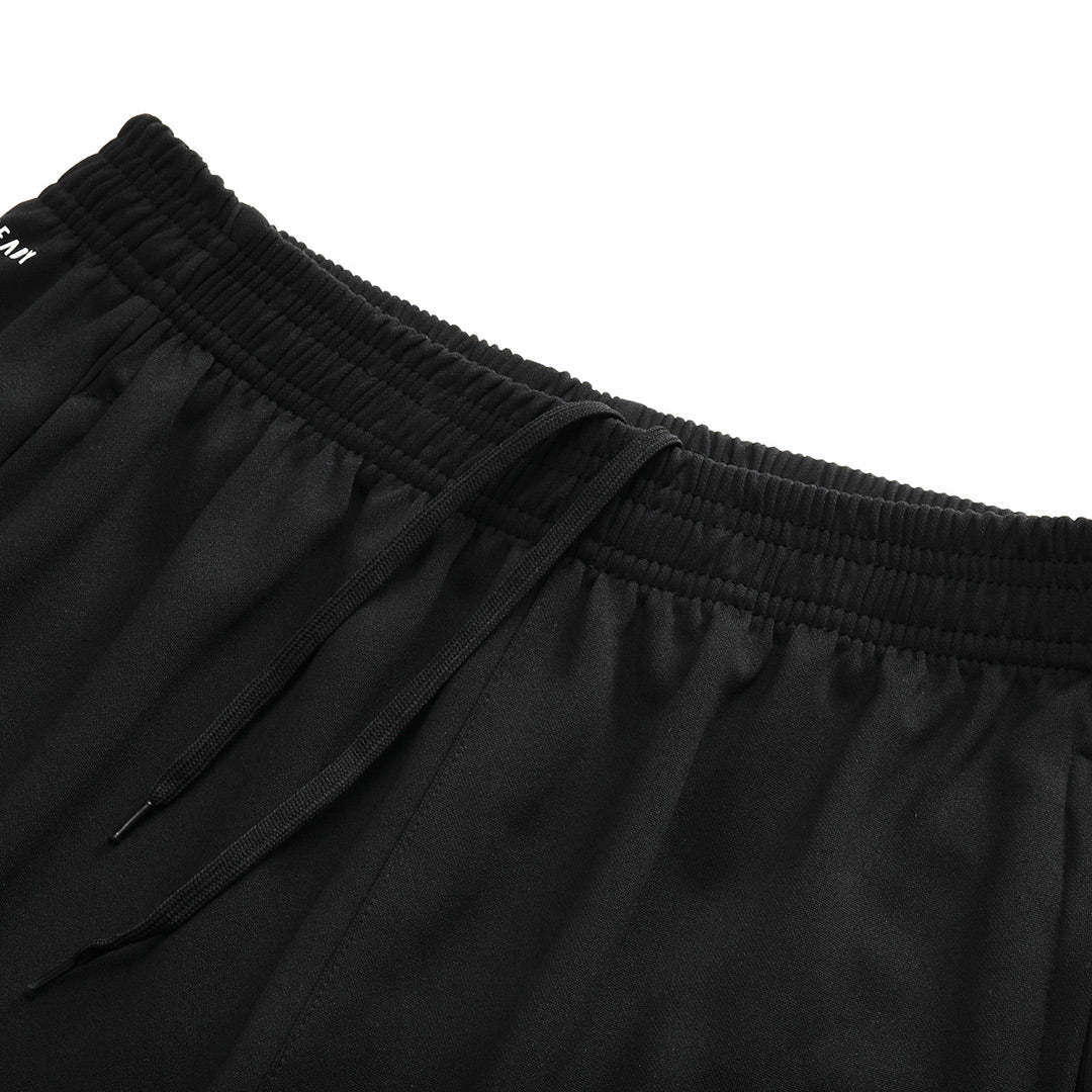 Manchester United 1/4 Zip Tracksuit 2025/26 Kids Black